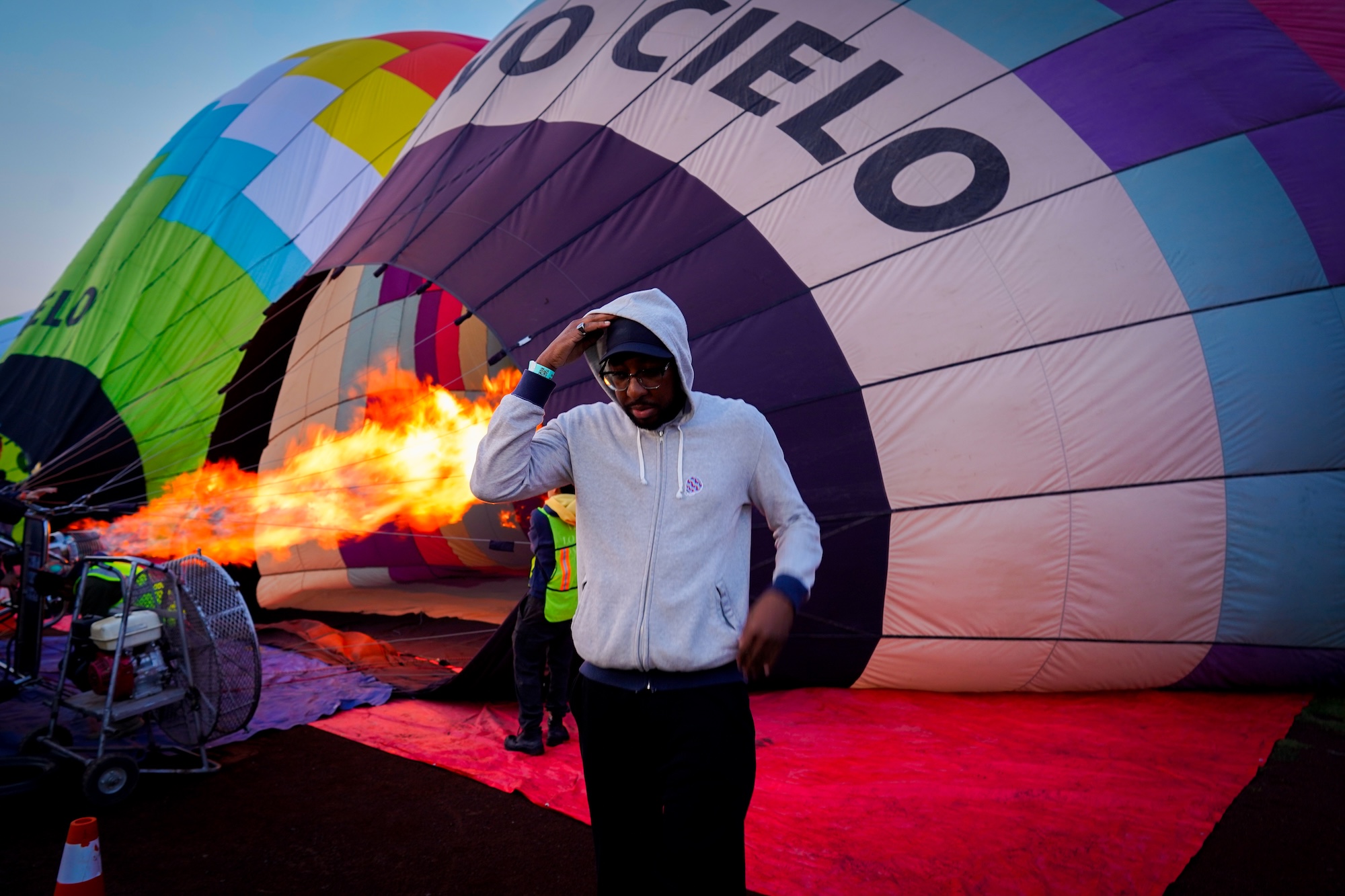 Globo aerostático sobre las pirámides de Teotihuacán
